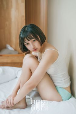 美女露胸100%